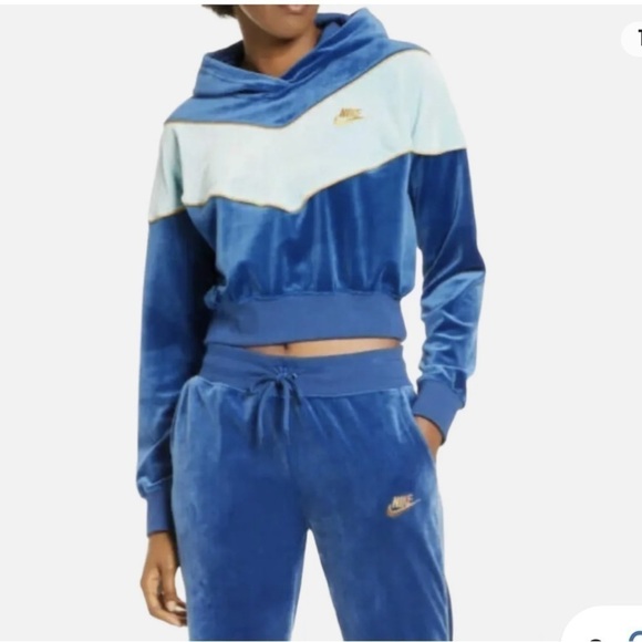Nike Heritage Line Velour Hoodie in blue - Picture 2 of 7